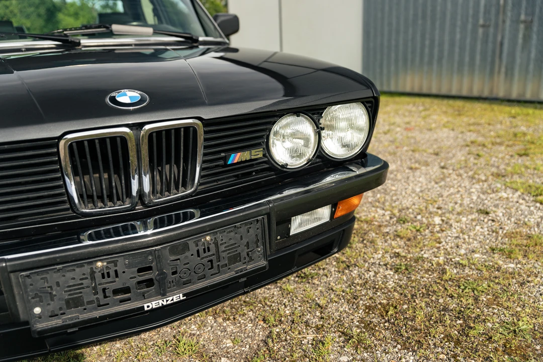 1987 BMW E28 M5 - Image 25 of 31