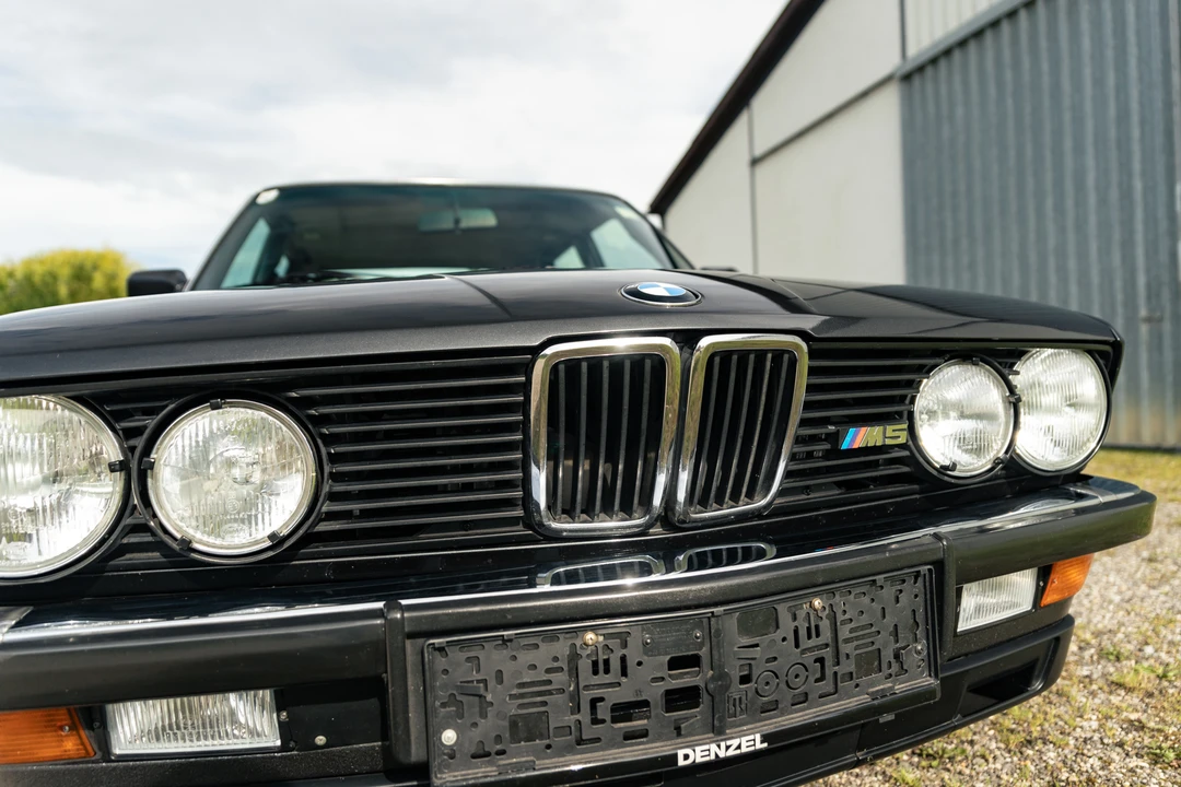 1987 BMW E28 M5 - Image 26 of 31