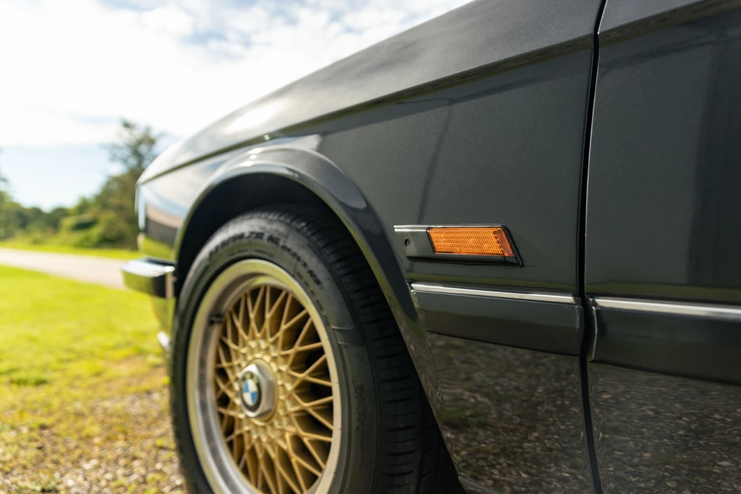 1987 BMW E28 M5 - Image 29 of 31