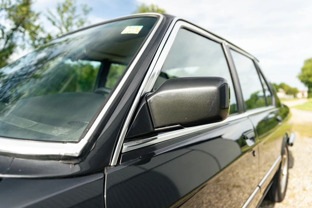 1987 BMW E28 M5 - Image 30 of 31