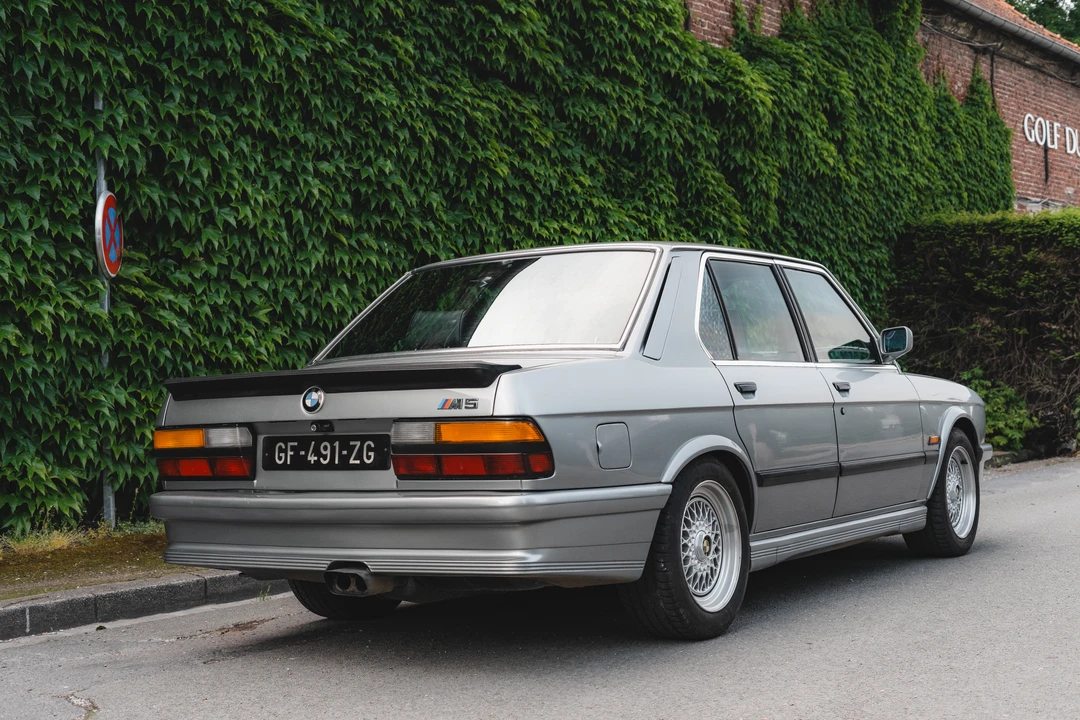 1987 BMW E28 M5 - Image 6 of 31