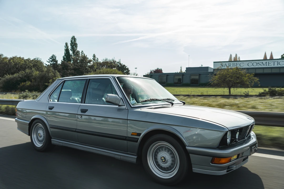 1987 BMW E28 M5 - Image 10 of 31