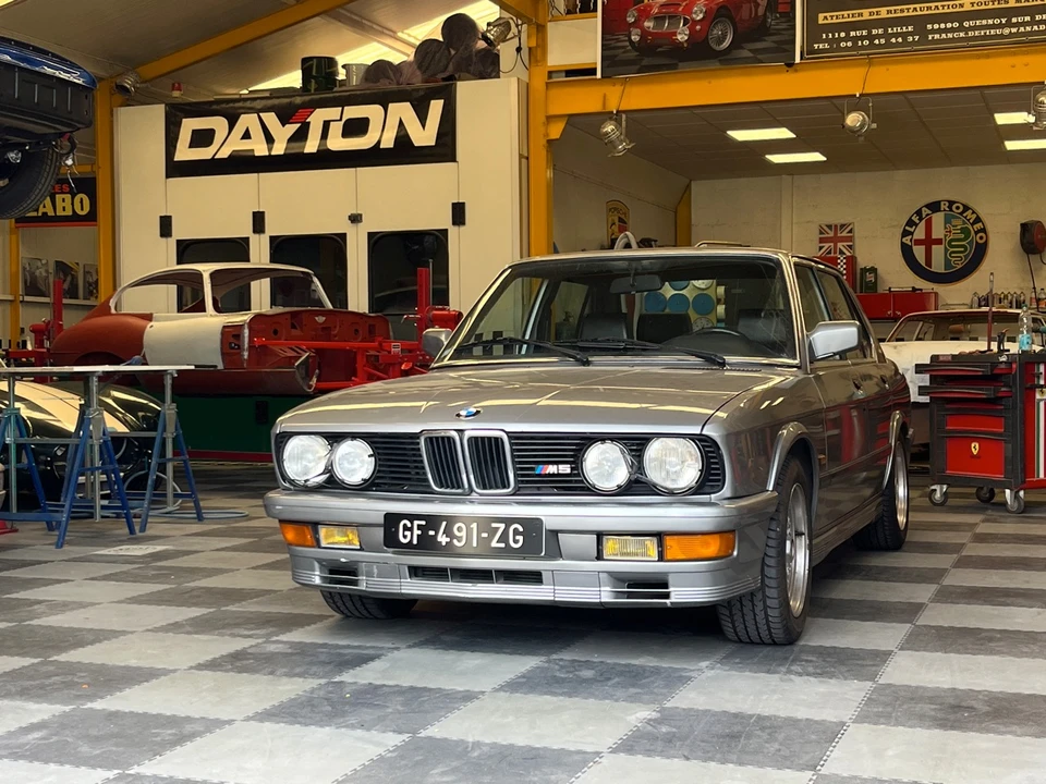 1987 BMW E28 M5 - Image 12 of 31