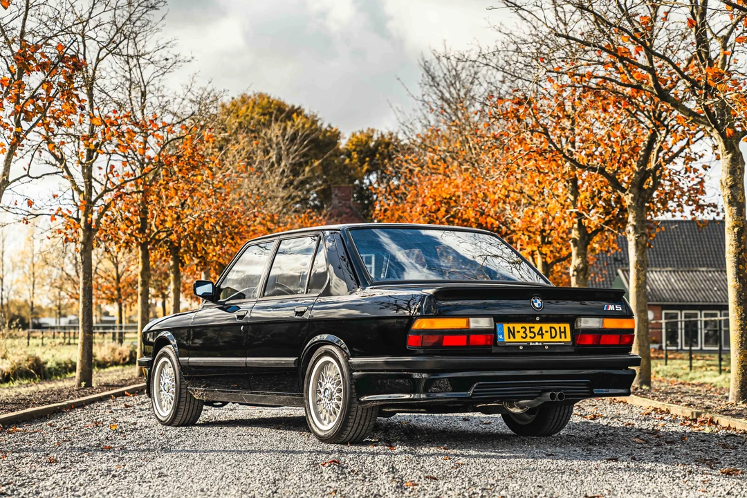 1987 BMW E28 M5 - Image 8 of 31