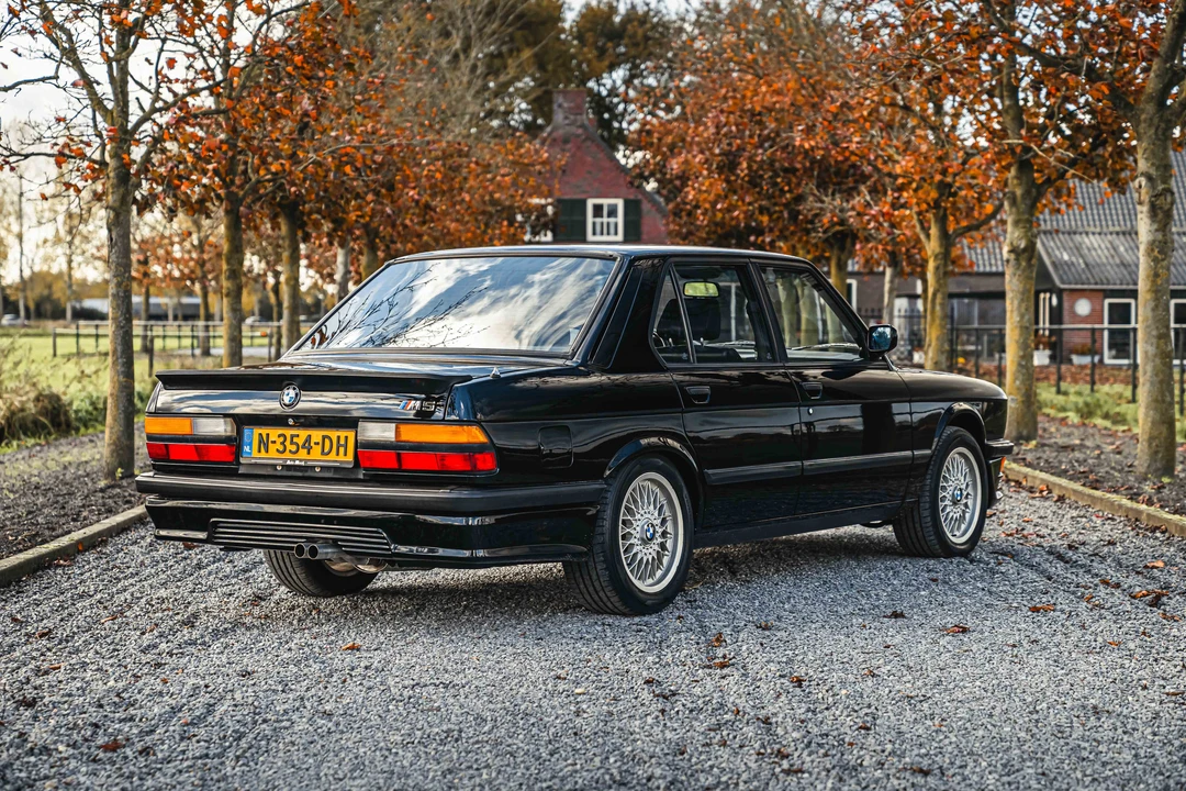 1987 BMW E28 M5 - Image 19 of 31
