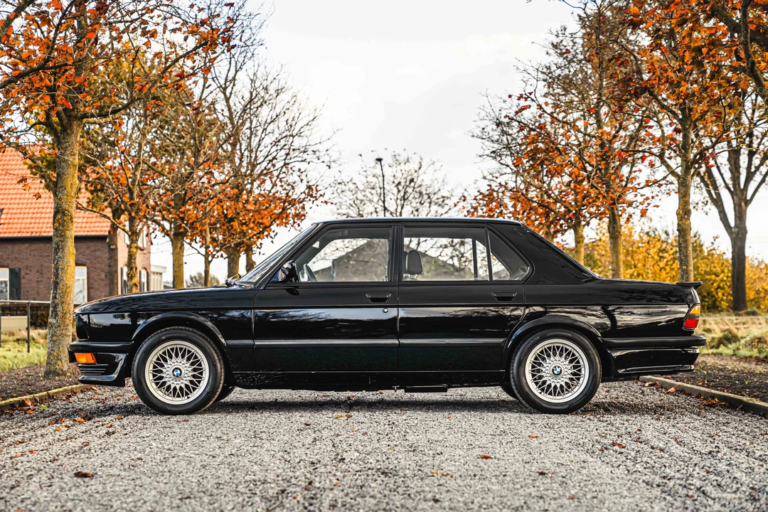 1987 BMW E28 M5 - Image 9 of 31