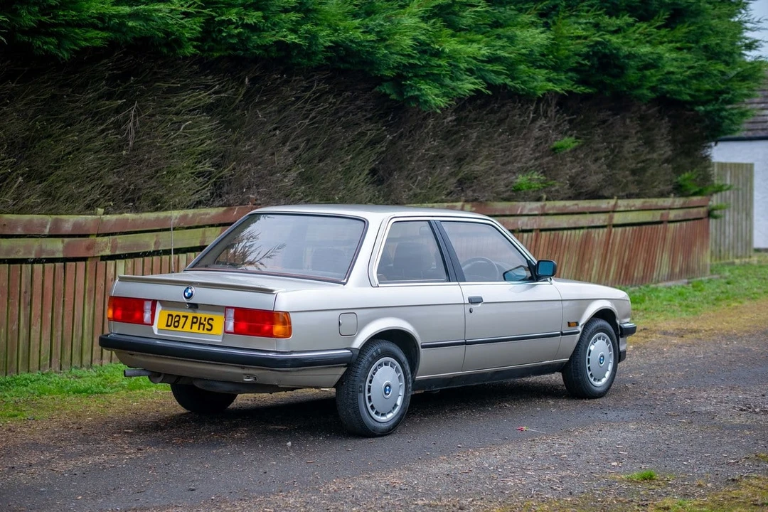 1987 BMW E30 3 Series - Image 12 of 30