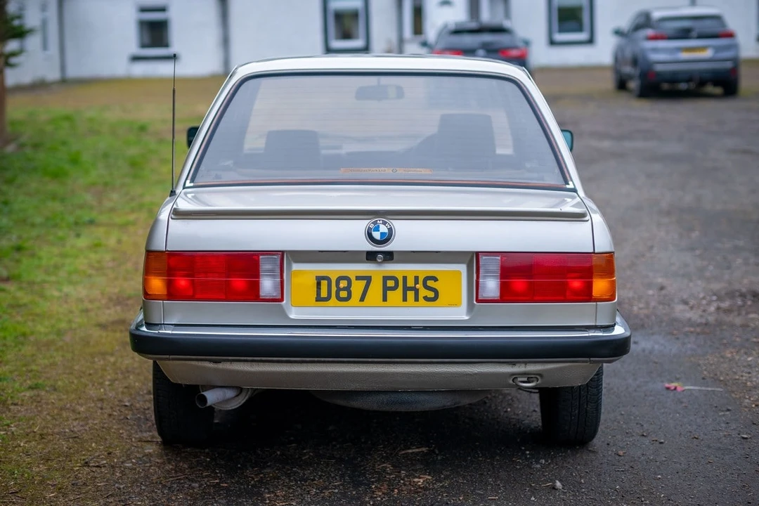1987 BMW E30 3 Series - Image 17 of 30