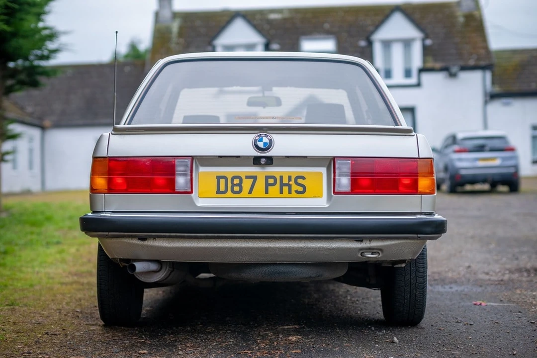 1987 BMW E30 3 Series - Image 16 of 30