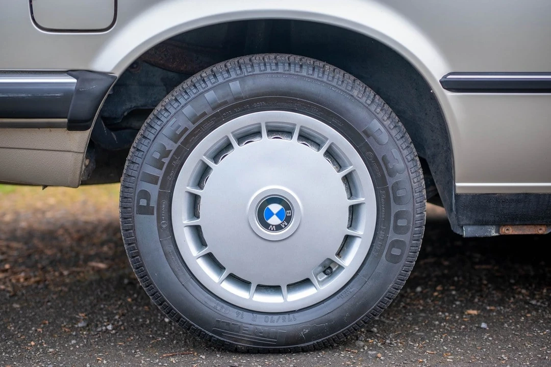 1987 BMW E30 3 Series - Image 27 of 30