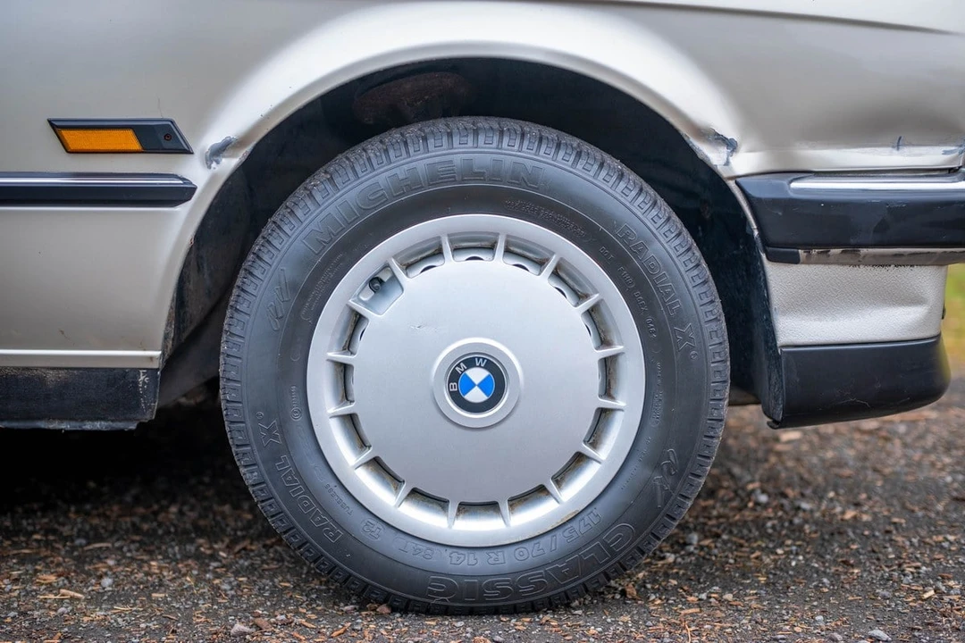 1987 BMW E30 3 Series - Image 28 of 30