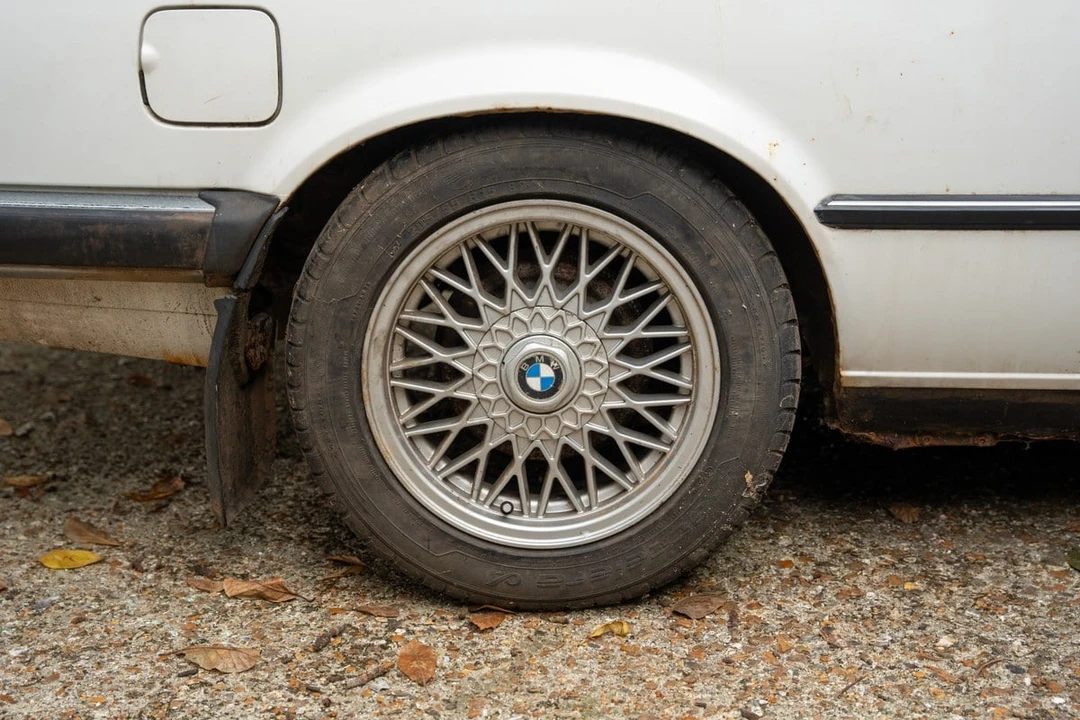 1987 BMW E30 3 Series - Image 20 of 30