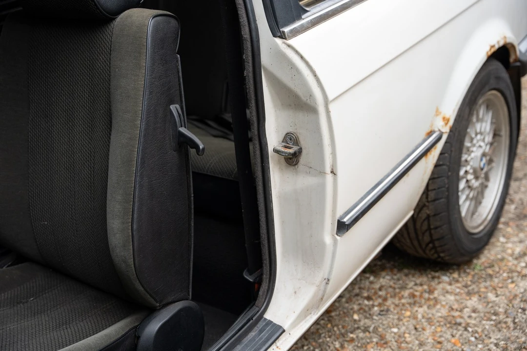 1987 BMW E30 3 Series - Image 25 of 30
