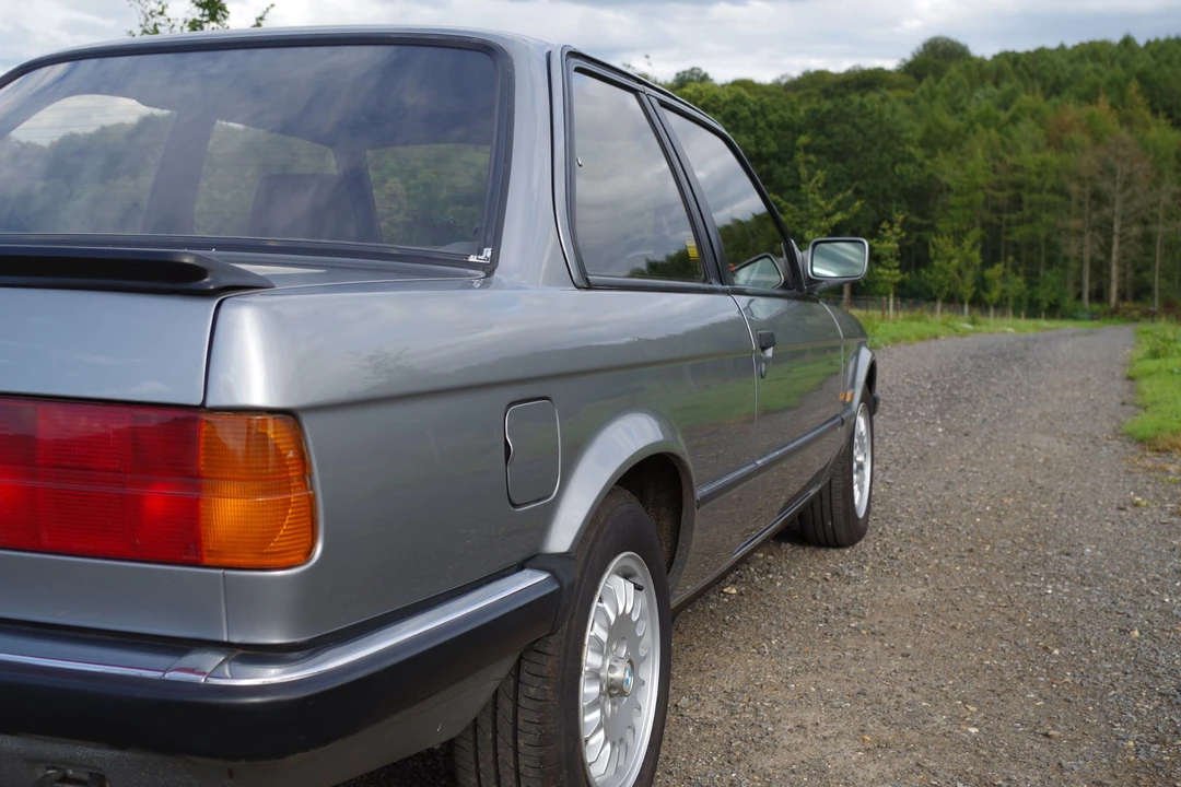 1987 BMW E30 3 Series - Image 17 of 31