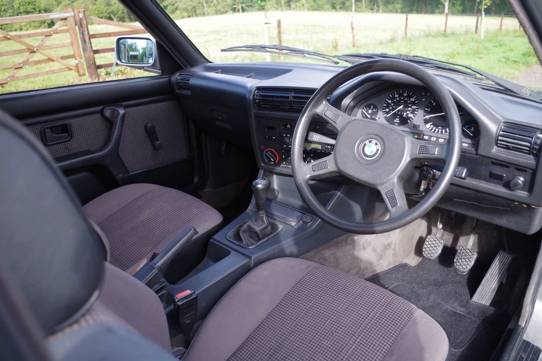 1987 BMW E30 3 Series - Image 26 of 31