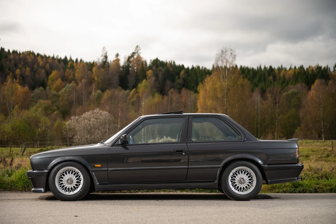 1987 BMW E30 3 Series - Image 5 of 31