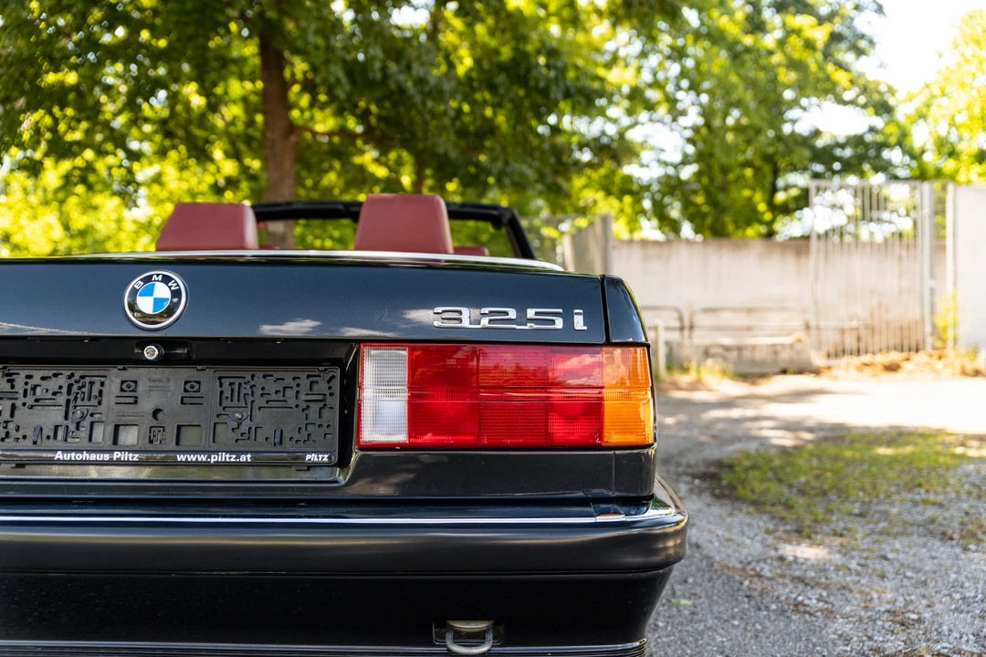 1987 BMW E30 3 Series - Image 26 of 31