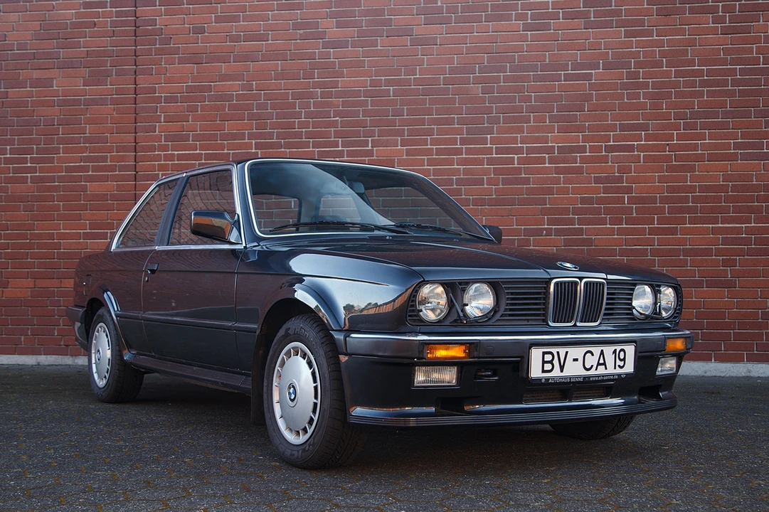 1987 BMW E30 3 Series - Image 2 of 31