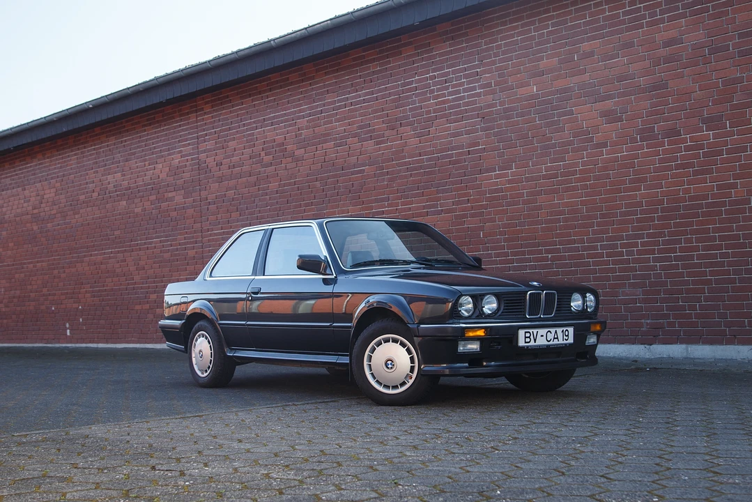 1987 BMW E30 3 Series - Image 29 of 31