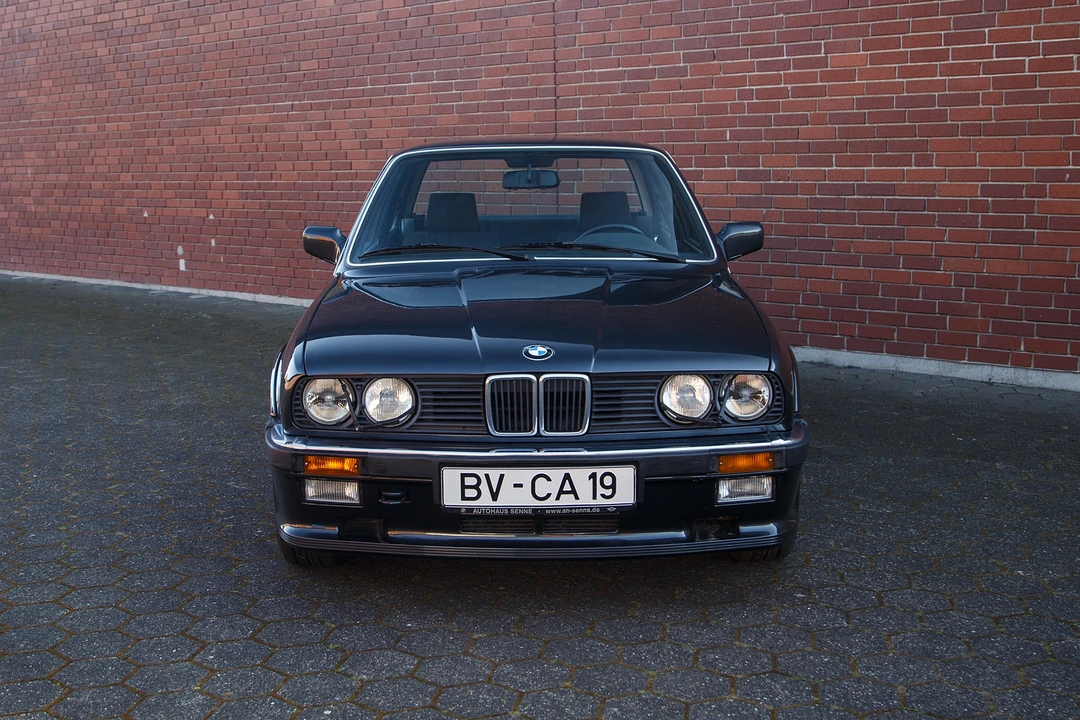 1987 BMW E30 3 Series - Image 4 of 31