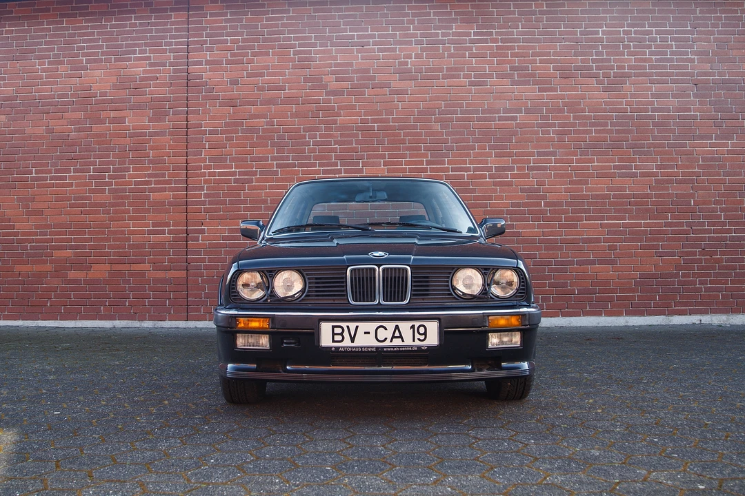 1987 BMW E30 3 Series - Image 8 of 31