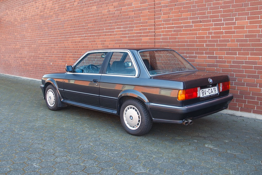 1987 BMW E30 3 Series - Image 22 of 31