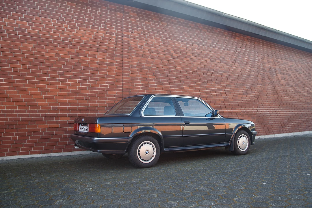 1987 BMW E30 3 Series - Image 16 of 31