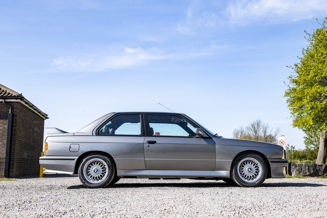 1987 BMW E30 M3 - Image 17 of 31