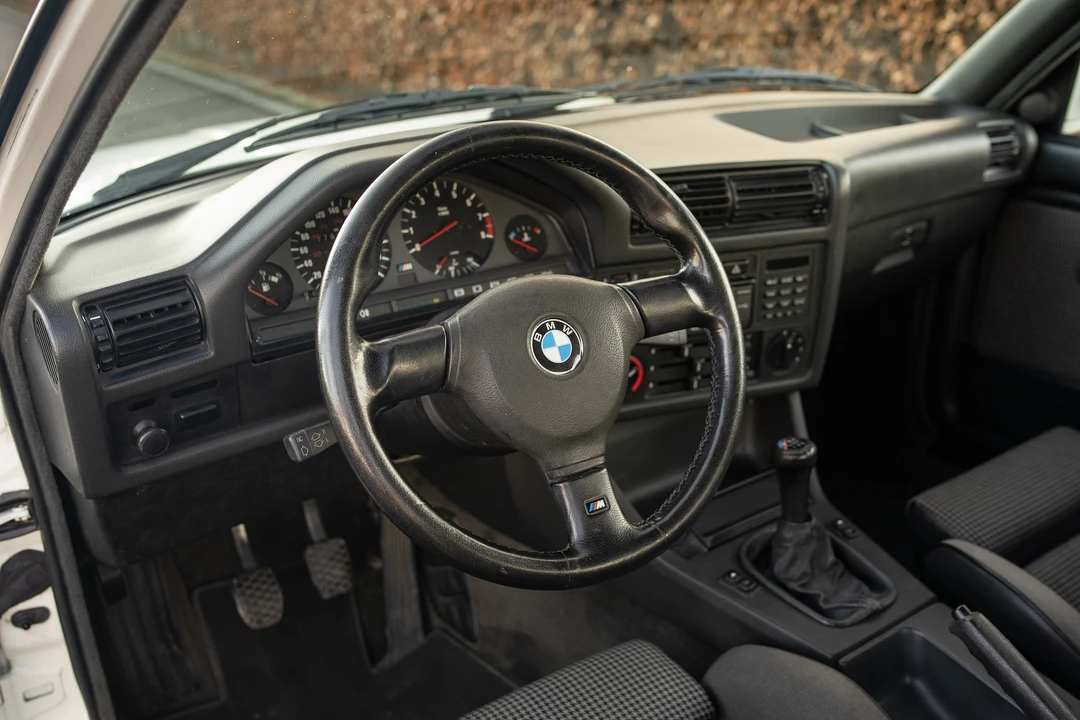 1987 BMW E30 M3 - Image 16 of 31