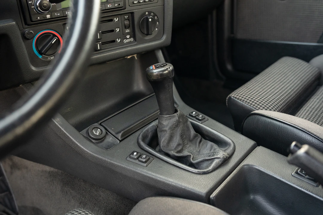 1987 BMW E30 M3 - Image 26 of 31