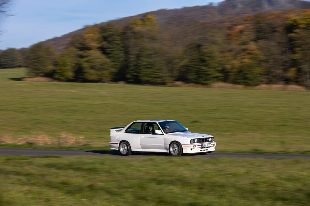 1987 BMW E30 M3 - Image 25 of 31
