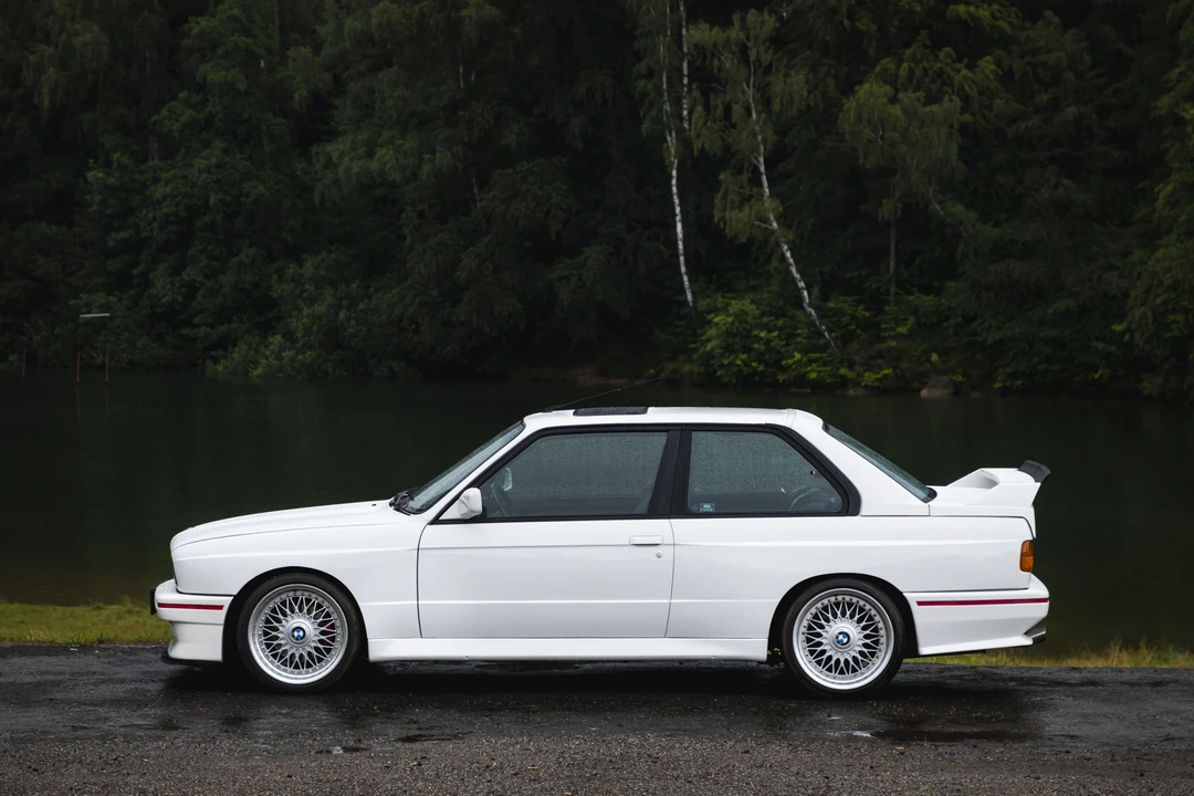1987 BMW E30 M3 - Image 15 of 31