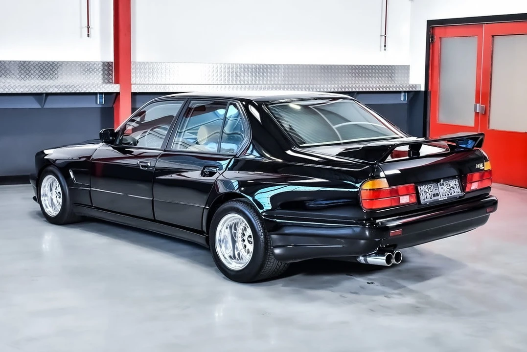 1987 BMW E32 7 Series - Image 23 of 30