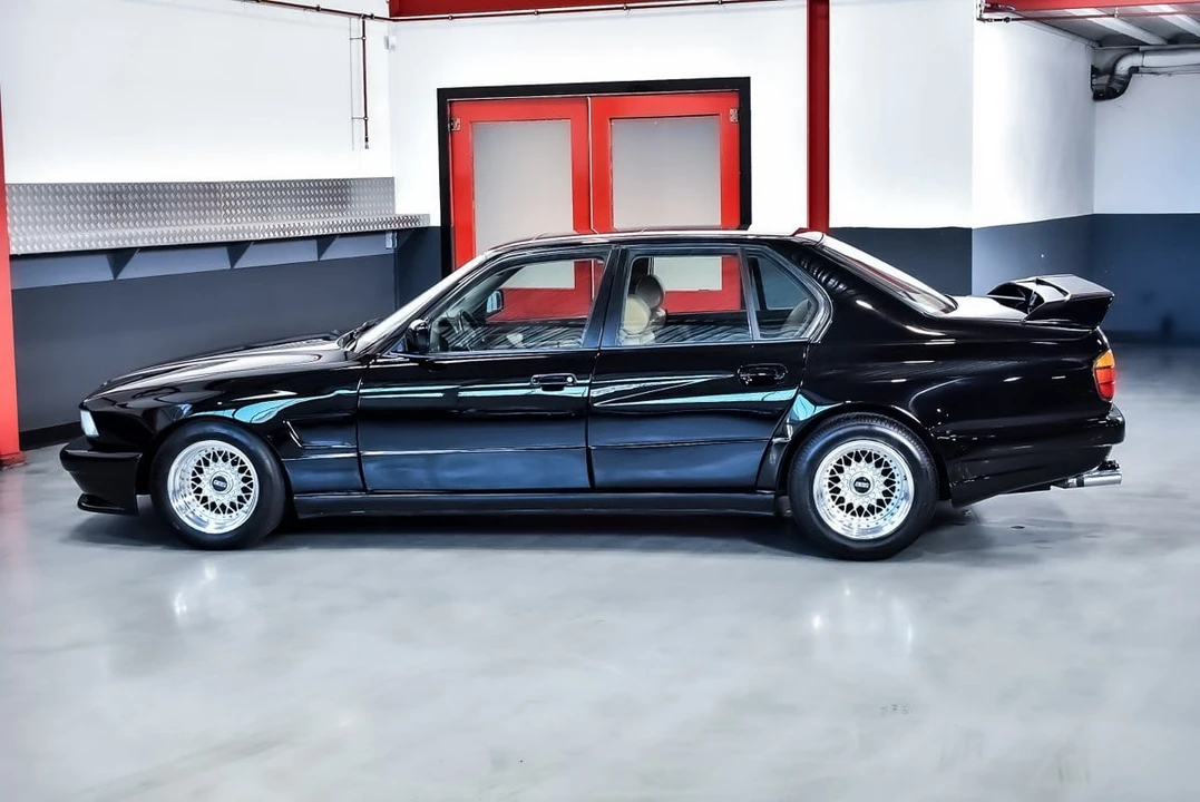 1987 BMW E32 7 Series - Image 27 of 30