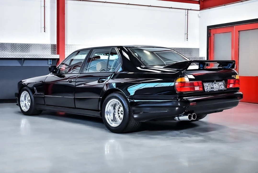 1987 BMW E32 7 Series - Image 24 of 30