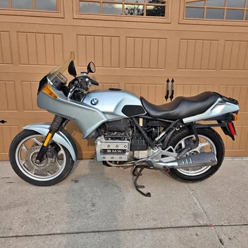 1987 BMW K75s