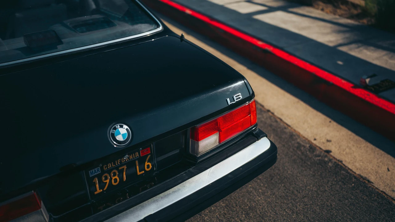 1987 BMW E24 6 Series - Image 16 of 27