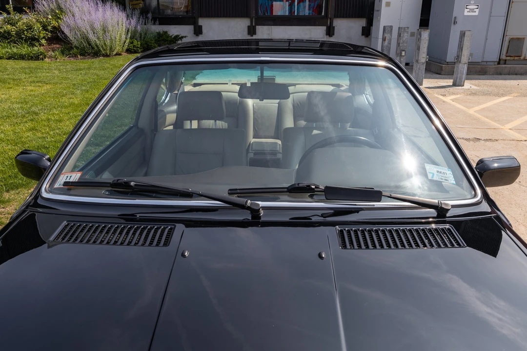 1987 BMW E24 6 Series - Image 13 of 31