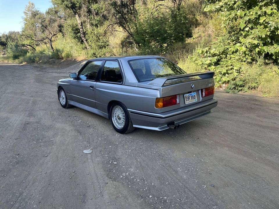 1987 BMW E30 M3 - Image 25 of 31