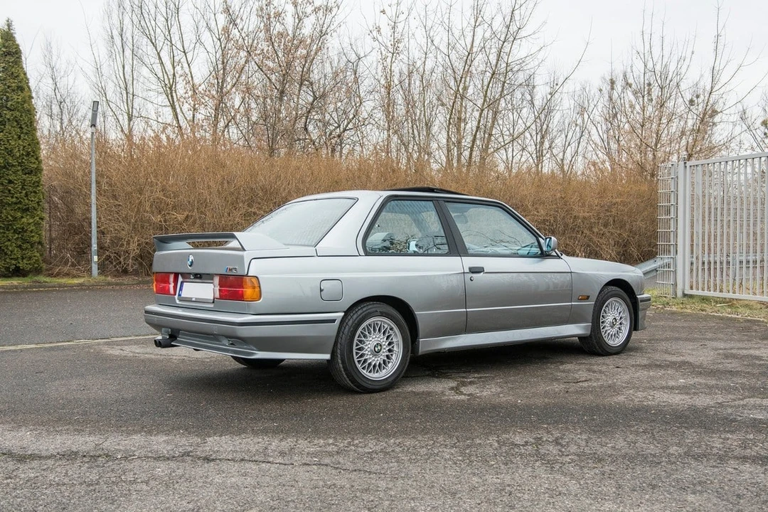 1987 BMW E30 M3 - Image 10 of 30