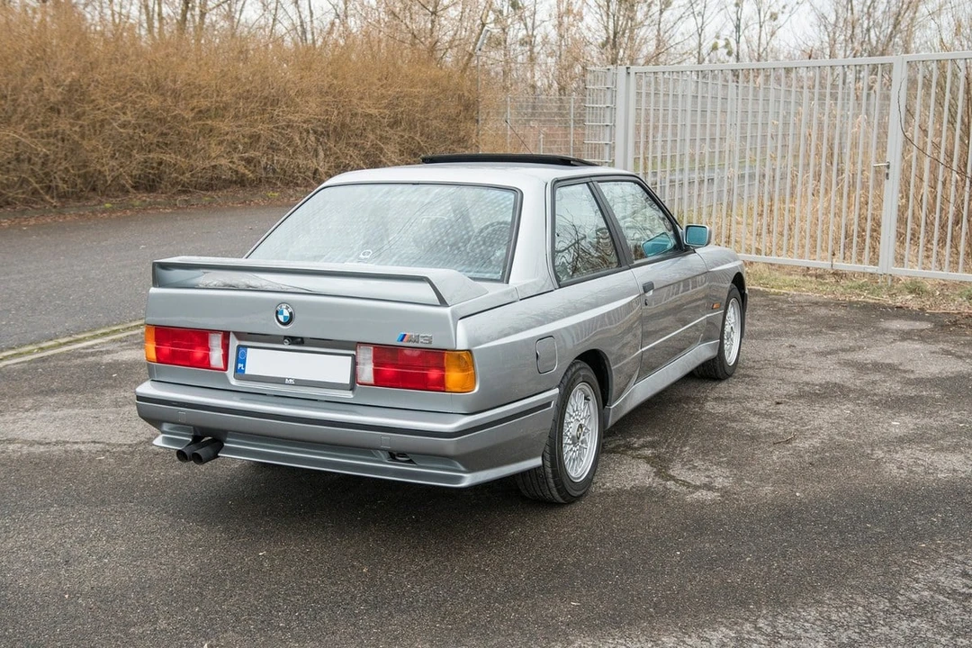 1987 BMW E30 M3 - Image 11 of 30