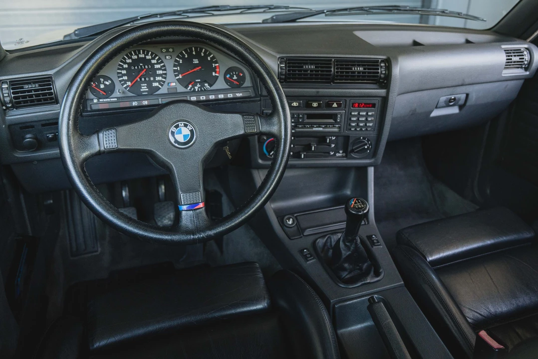 1987 BMW E30 M3 - Image 9 of 31