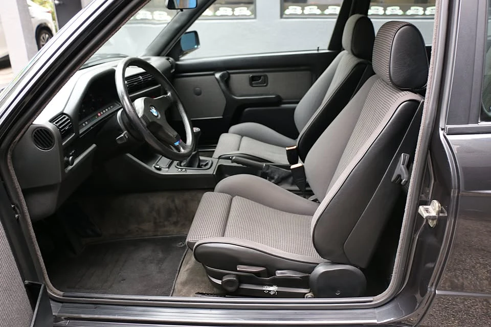 1987 BMW E30 M3 - Image 13 of 20