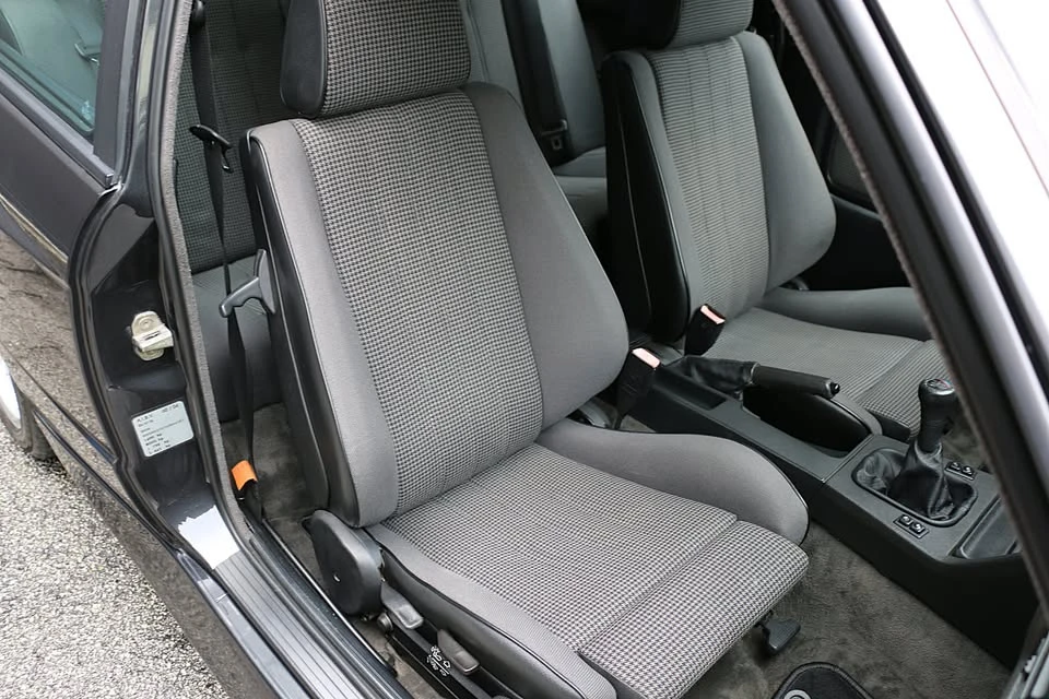 1987 BMW E30 M3 - Image 18 of 20