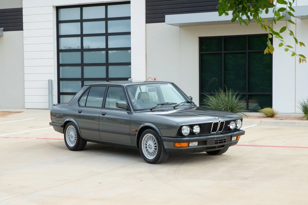 1987 BMW E28 M5 - Image 16 of 31