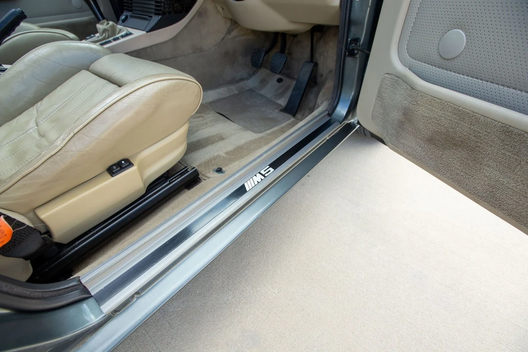 1987 BMW E28 M5 - Image 25 of 31