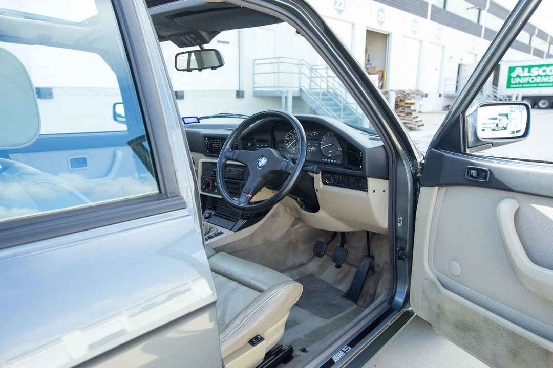 1987 BMW E28 M5 - Image 20 of 31