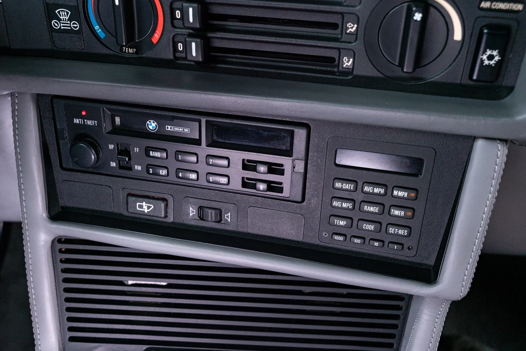 1987 BMW E24 M635CSi & M6 - Image 21 of 21