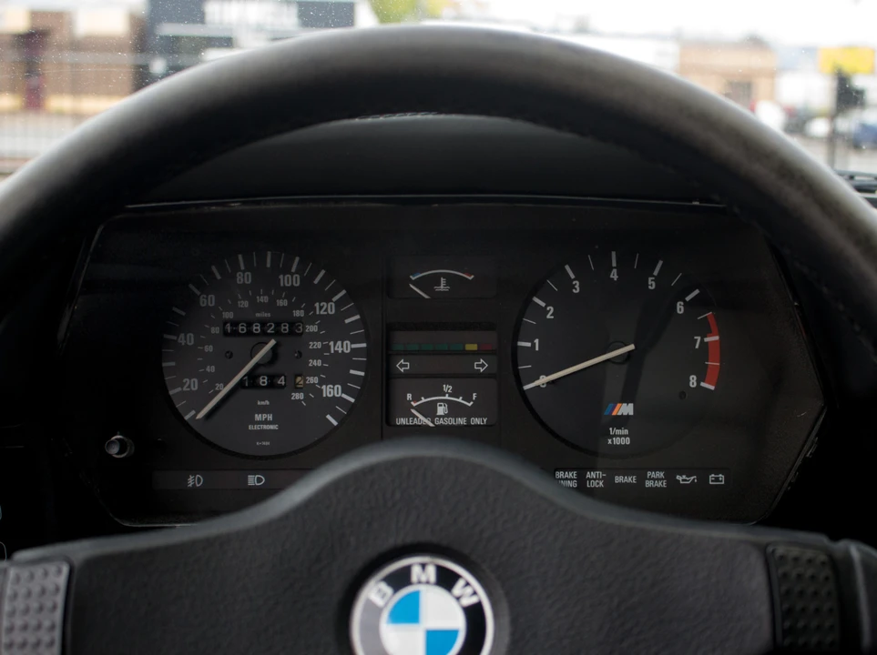 1987 BMW E24 M635CSi & M6 - Image 31 of 31