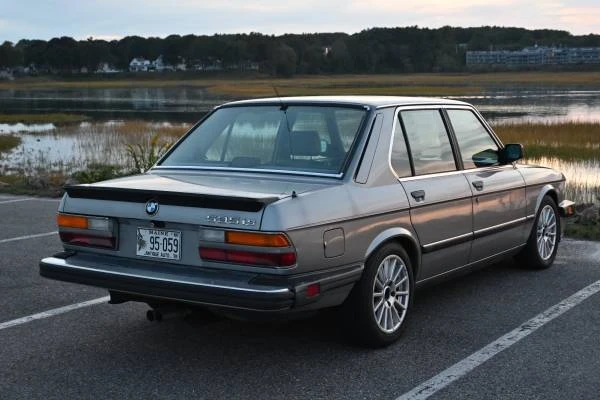 1987 BMW E28 5 Series - Image 10 of 20